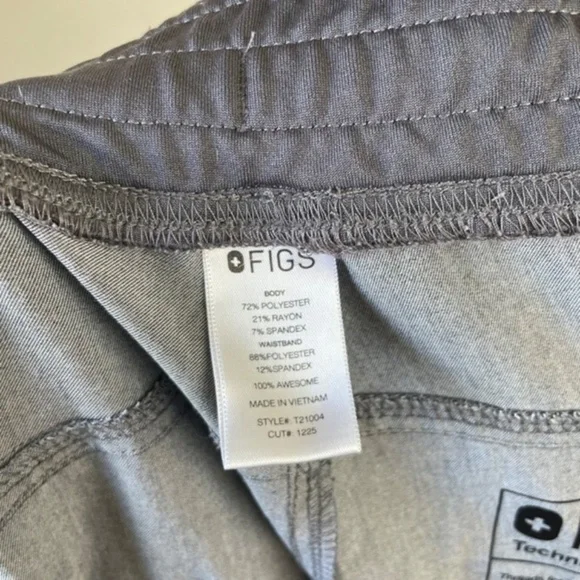 Figs Kade Cargo Scrub‎ Pants - Picture 7 of 8